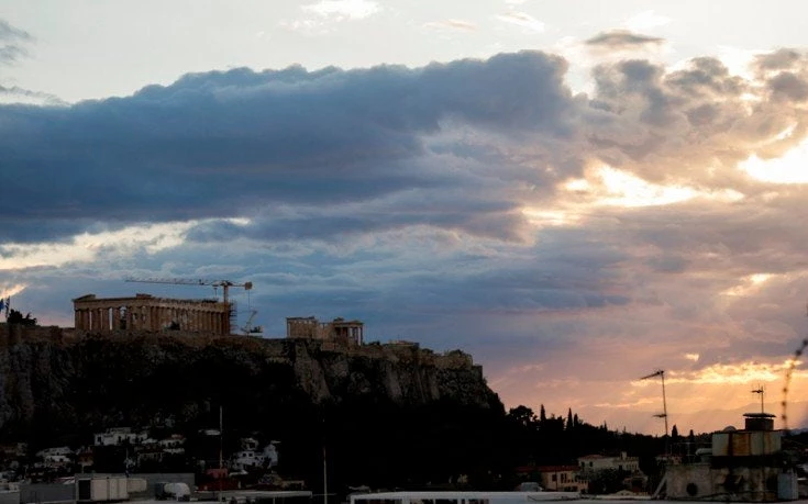 Ο καιρός της εβδομάδας: Ανοδος της θερμοκρασίας αλλά και βροχές